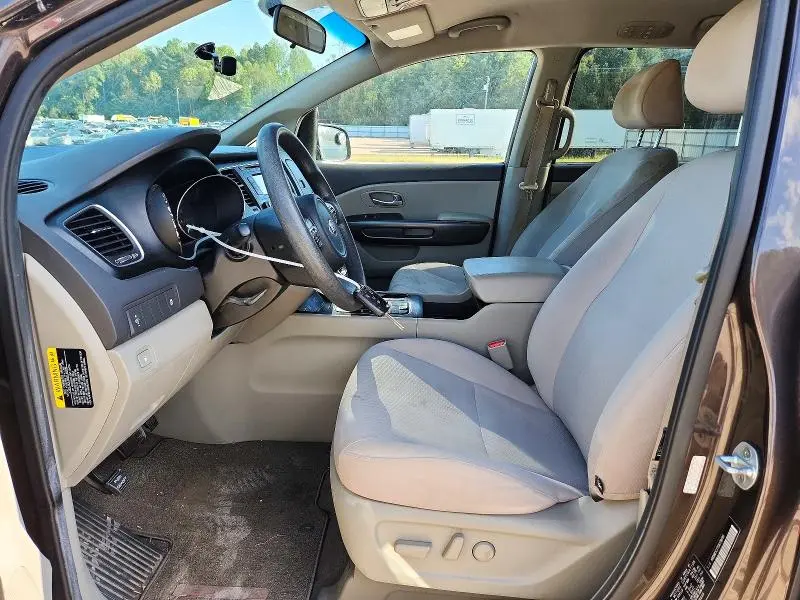 2016 KIA SEDONA LX  