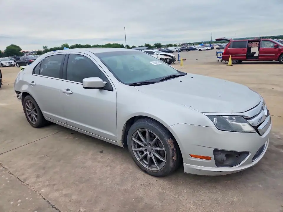 2010 FORD FUSION SE  