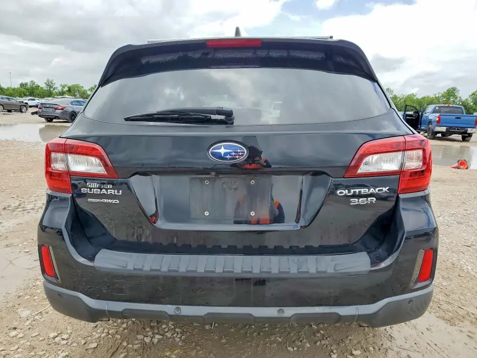 2017 SUBARU OUTBACK TOURING  