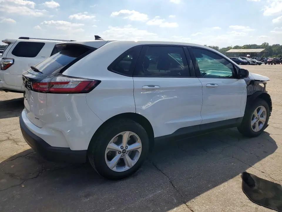 2024 FORD EDGE SE  
