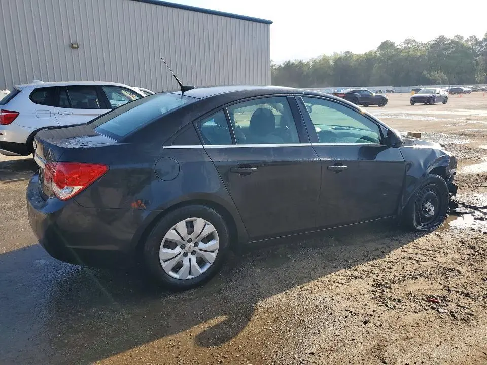 2012 CHEVROLET CRUZE LS  