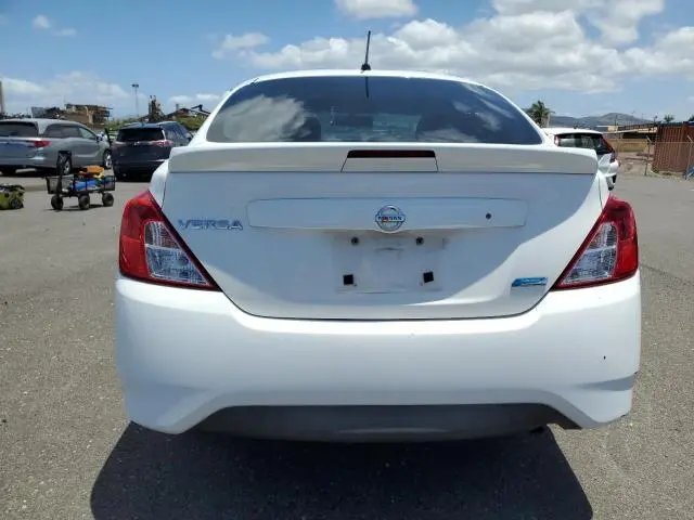 2016 NISSAN VERSA S  
