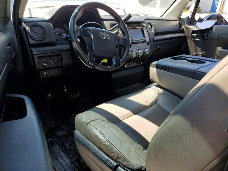 2016 TOYOTA TUNDRA SR  