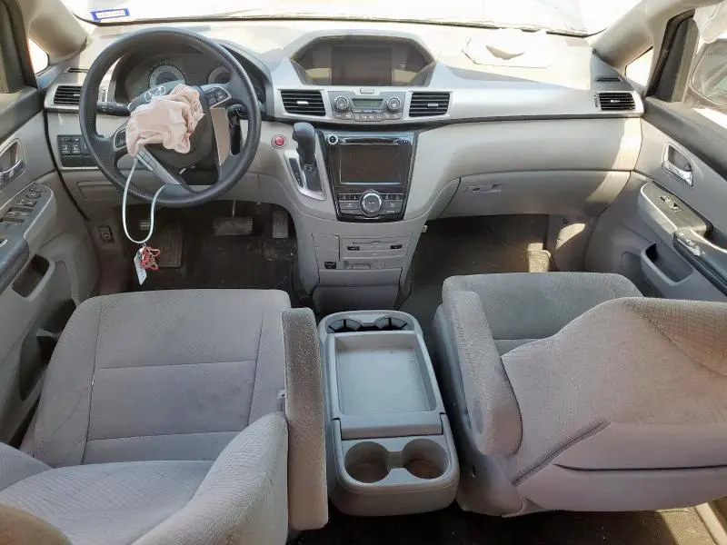 2016 HONDA ODYSSEY SE  