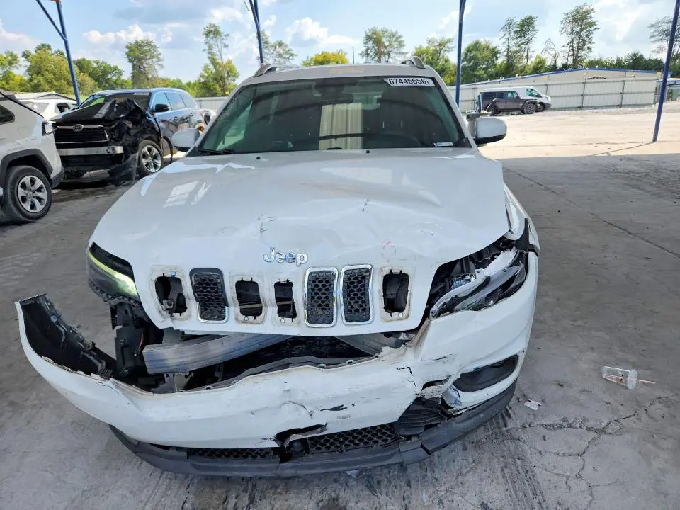 2021 JEEP CHEROKEE LATITUDE  