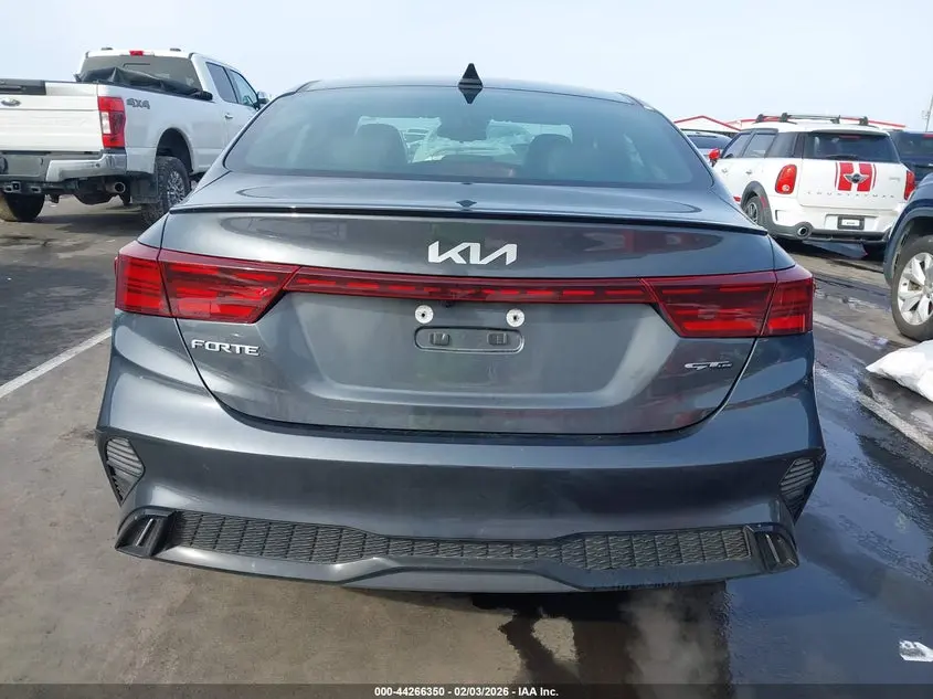 2024 KIA FORTE GT-LINE