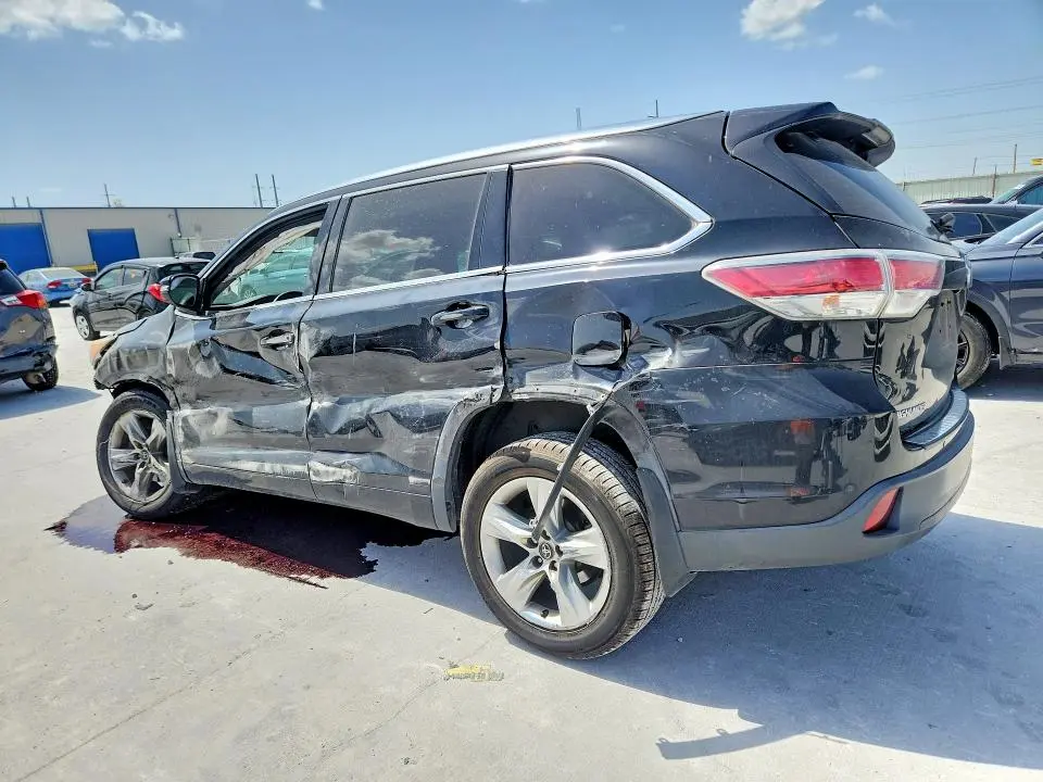 2016 TOYOTA HIGHLANDER LIMITED  