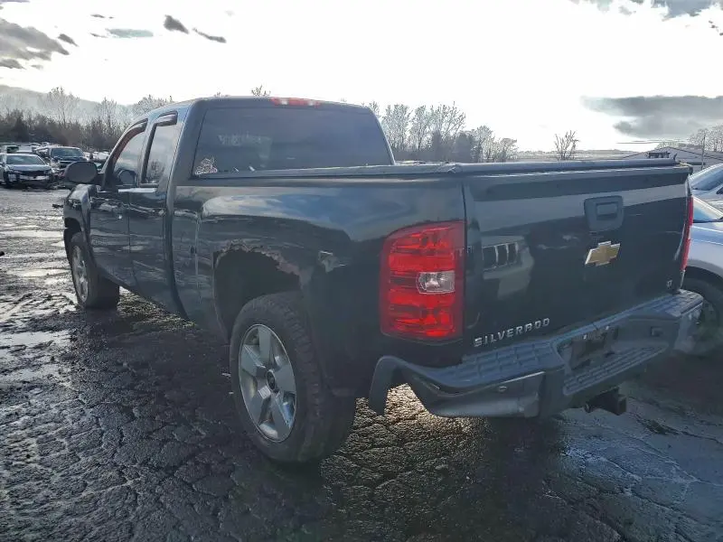 2011 CHEVROLET SILVERADO K1500 LT  