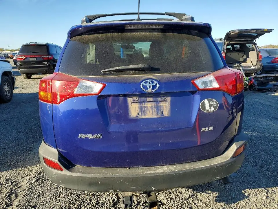 2015 TOYOTA RAV4 XLE  