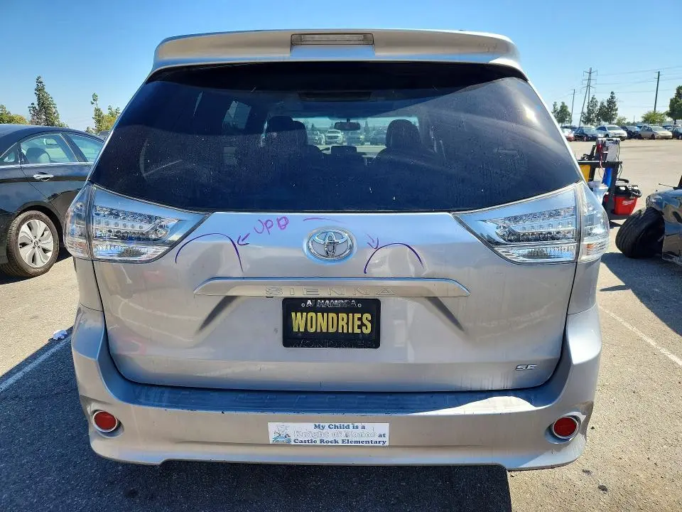 2014 TOYOTA SIENNA SPORT  