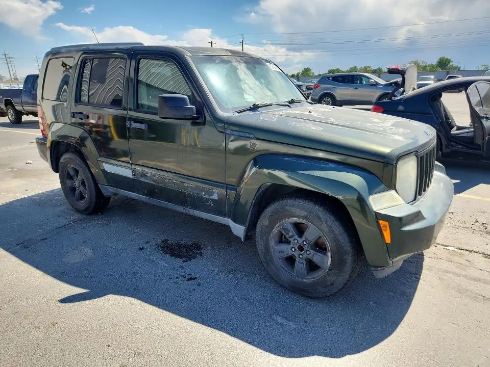2011 JEEP LIBERTY SPORT  