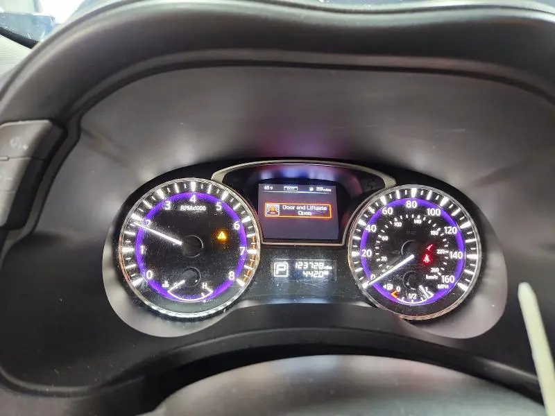 2017 INFINITI QX60 BASE  