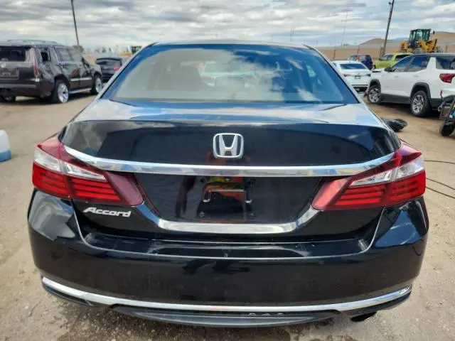 2017 HONDA ACCORD LX  