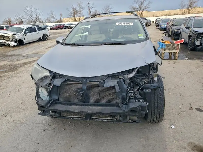 2016 TOYOTA RAV4 XLE  