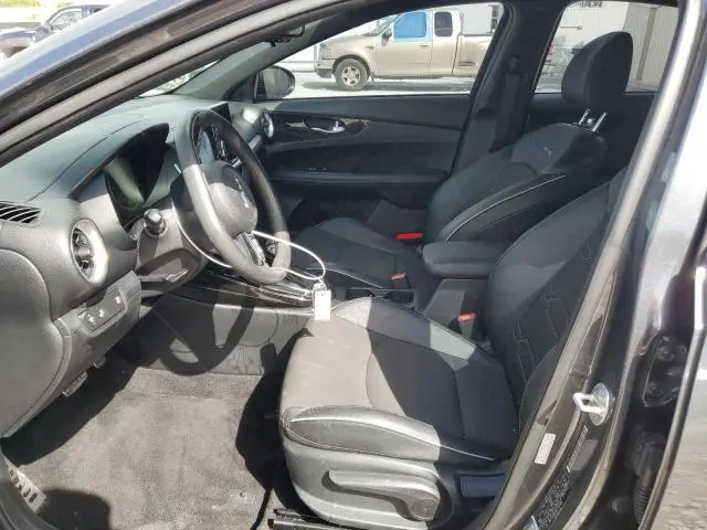 2024 KIA FORTE GT LINE  