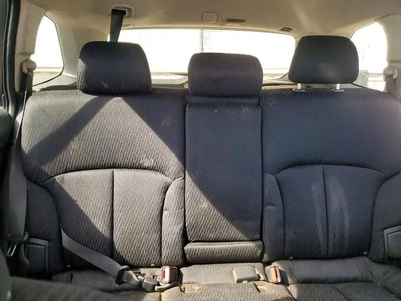 2010 SUBARU OUTBACK 2.5I PREMIUM  