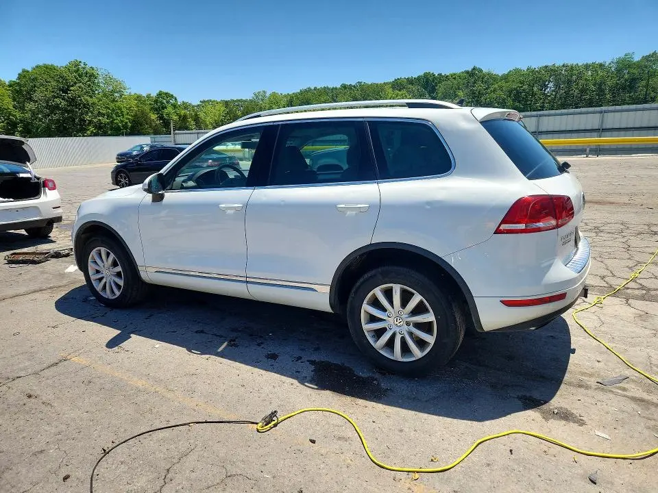 2012 VOLKSWAGEN TOUAREG V6 TDI  