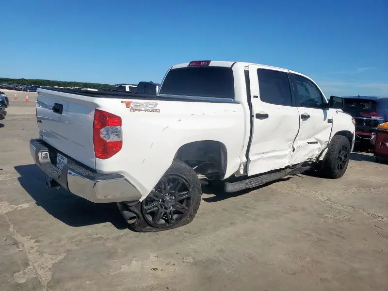 2019 TOYOTA TUNDRA CREWMAX SR5  