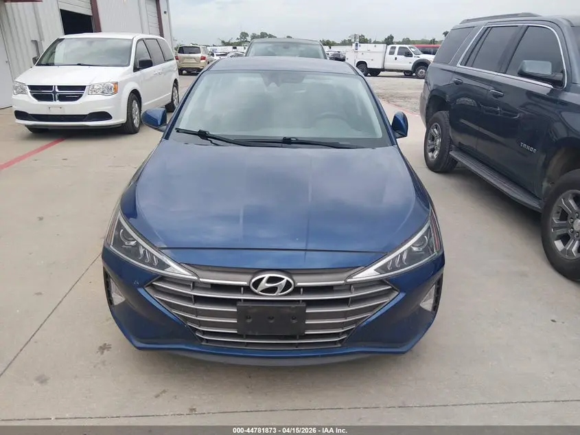 2020 HYUNDAI ELANTRA SE