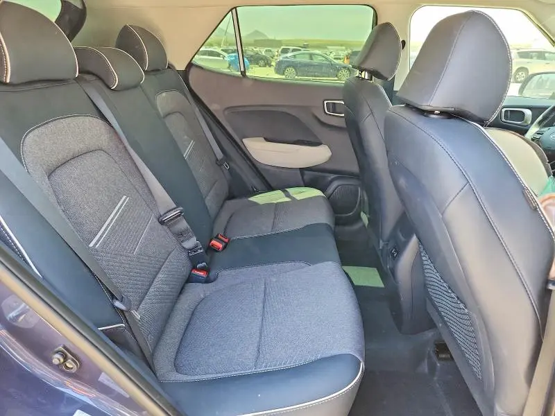 2025 HYUNDAI VENUE LIMITED  