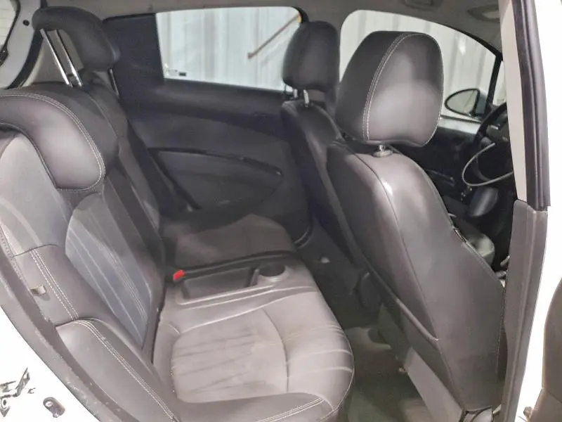 2015 CHEVROLET SPARK 1LT  