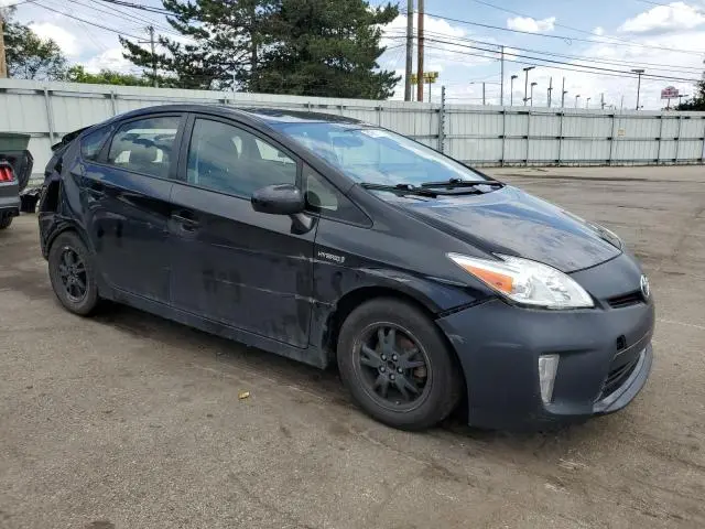 2013 TOYOTA PRIUS   