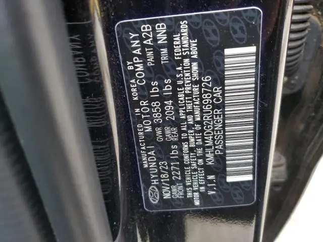2024 HYUNDAI ELANTRA SEL  
