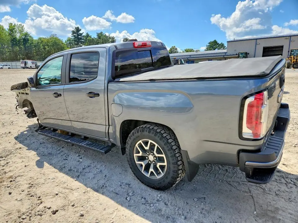 2022 GMC CANYON AT4  