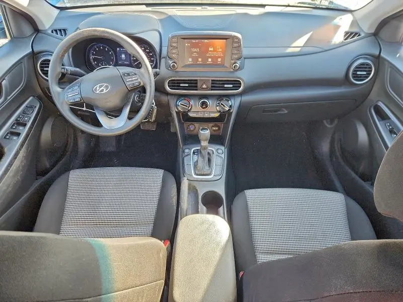 2020 HYUNDAI KONA SE  