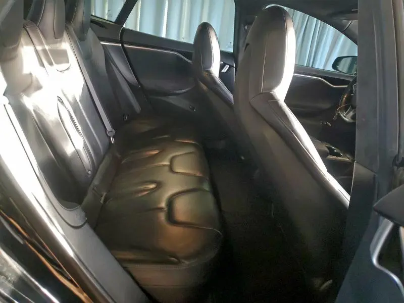 2015 TESLA MODEL S 85D  