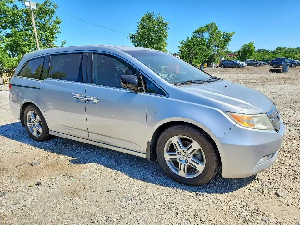2013 HONDA ODYSSEY TOURING  