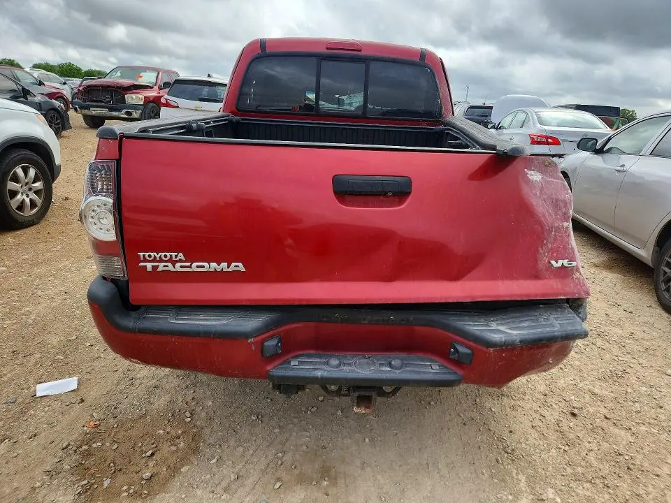 2011 TOYOTA TACOMA V6  