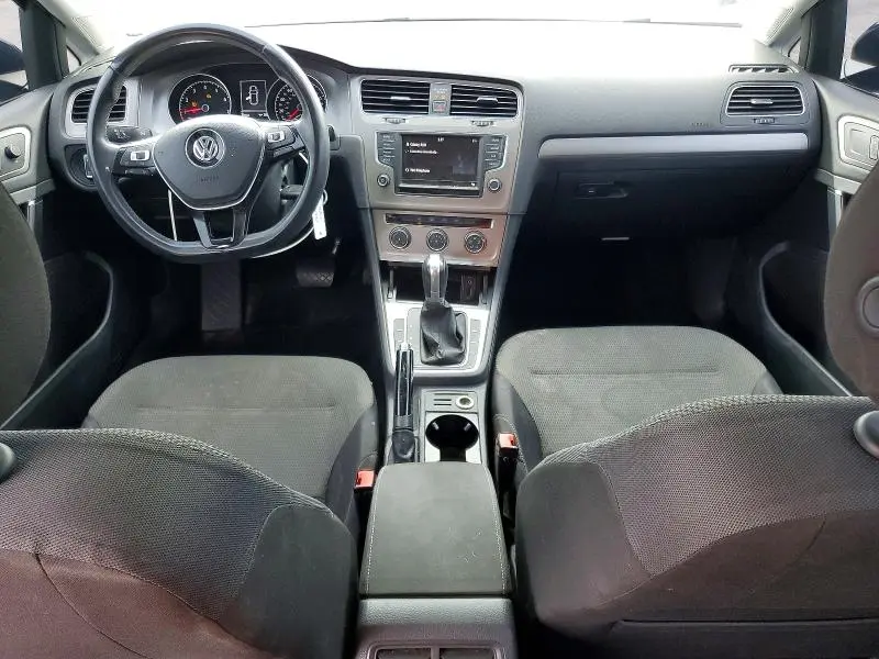 2016 VOLKSWAGEN GOLF S/SE  