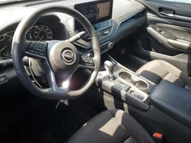 2023 NISSAN ALTIMA SV  