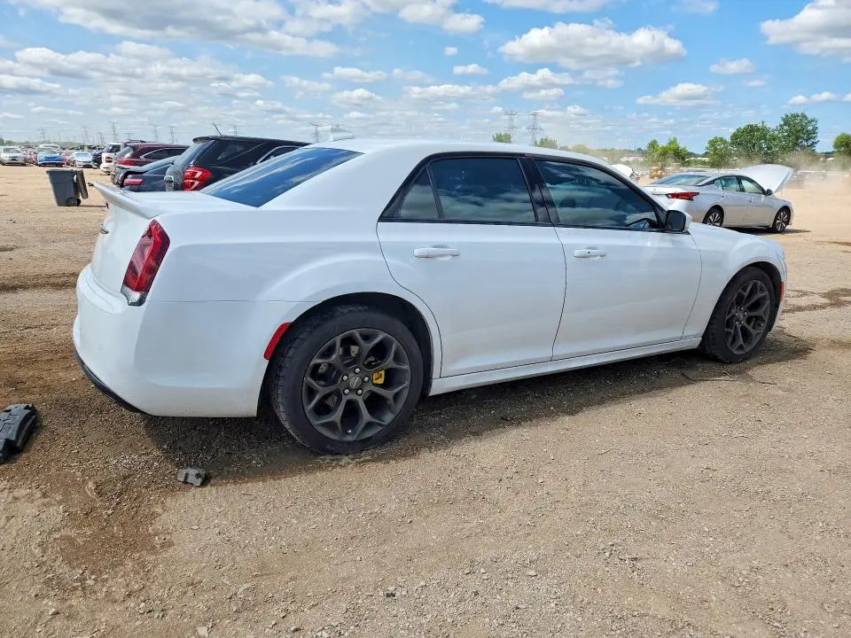 2018 CHRYSLER 300 S  