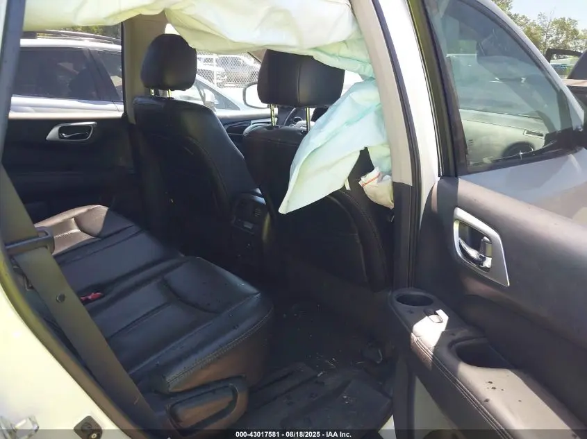 2015 NISSAN PATHFINDER PLATINUM