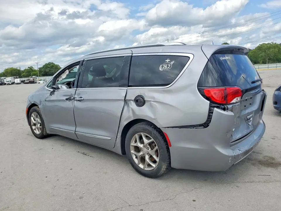 2018 CHRYSLER PACIFICA LIMITED  