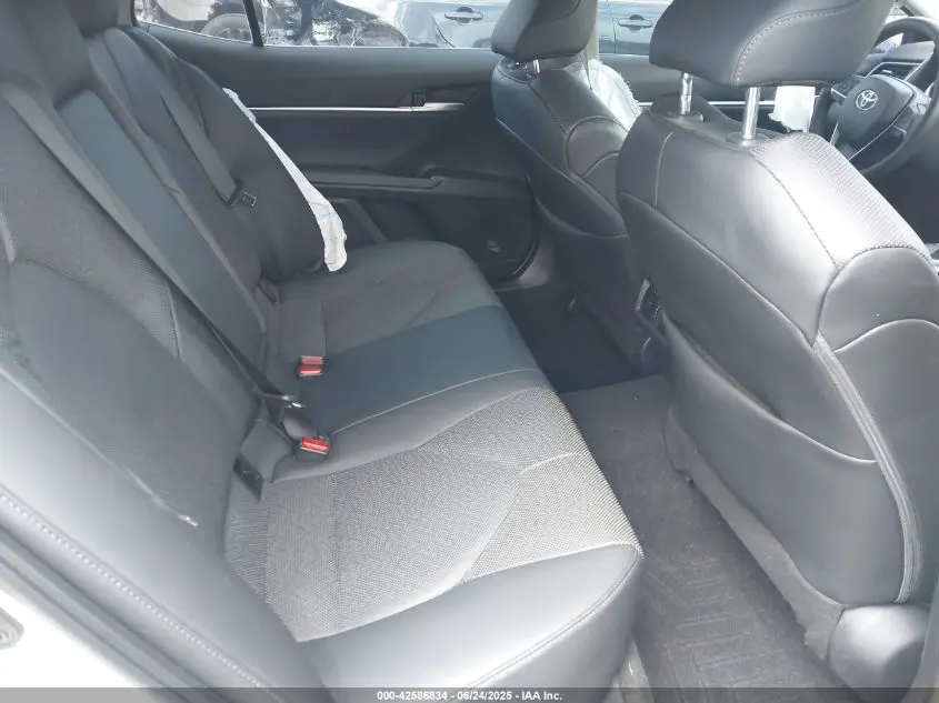 2023 TOYOTA CAMRY XLE AWD