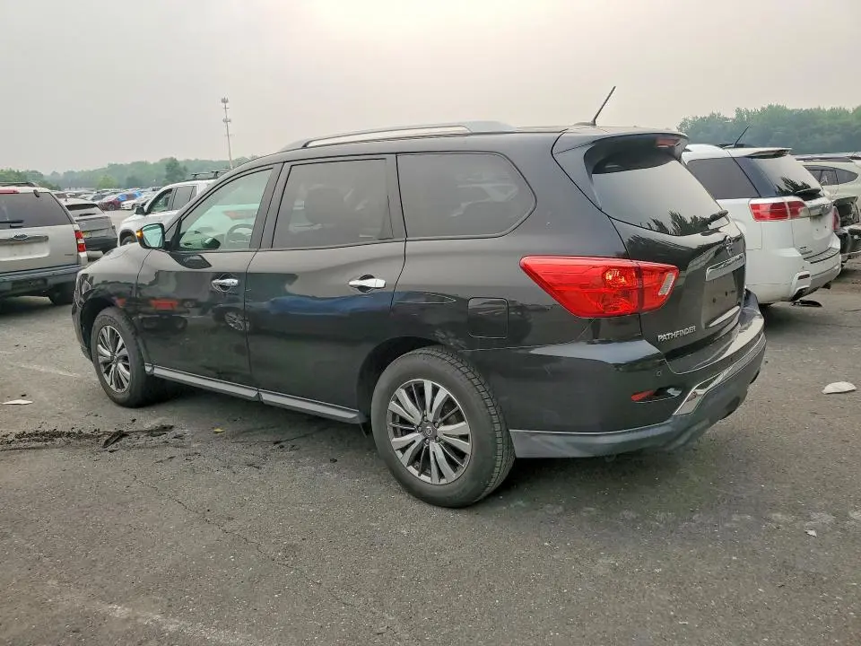 2018 NISSAN PATHFINDER SV  