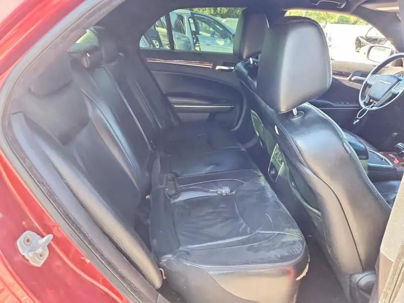 2013 CHRYSLER 300   