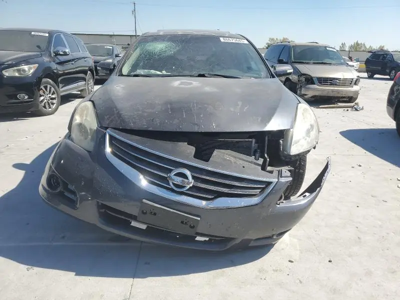 2010 NISSAN ALTIMA BASE  