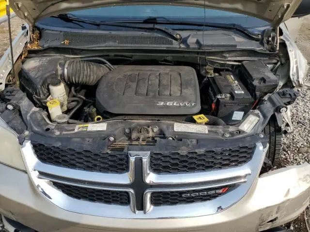 2013 DODGE GRAND CARAVAN SE  