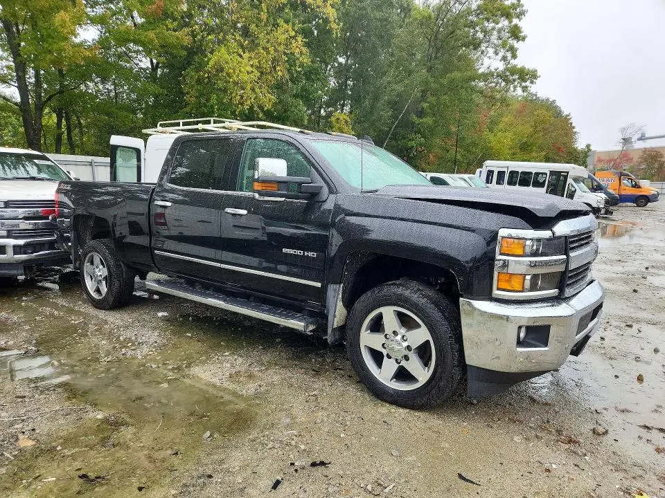 2017 CHEVROLET SILVERADO K2500 HEAVY DUTY LTZ  