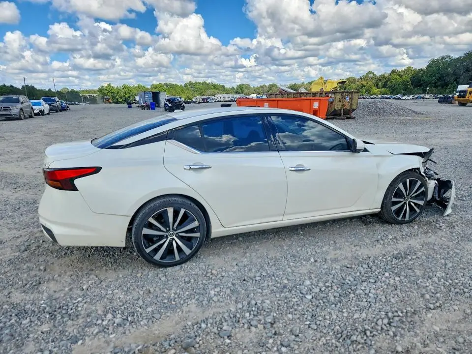 2019 NISSAN ALTIMA PLATINUM  