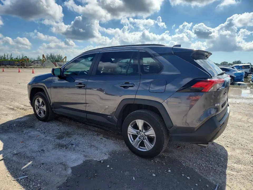 2024 TOYOTA RAV4 LE  