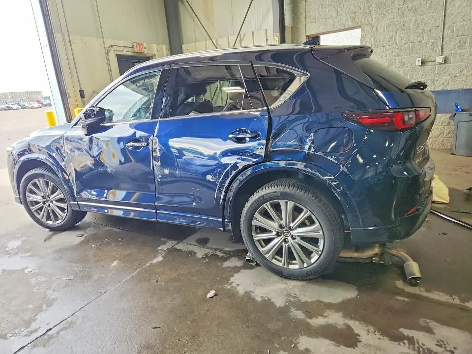2023 MAZDA CX-5 SIGNATURE  