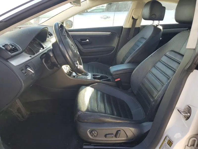 2013 VOLKSWAGEN CC SPORT  