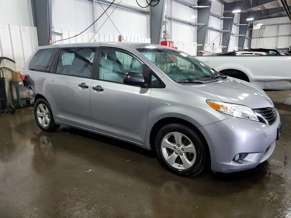 2017 TOYOTA SIENNA L 7-PASSENGER  