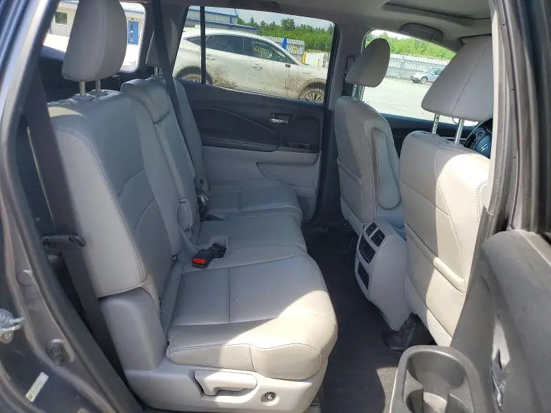 2016 HONDA PILOT EXL  