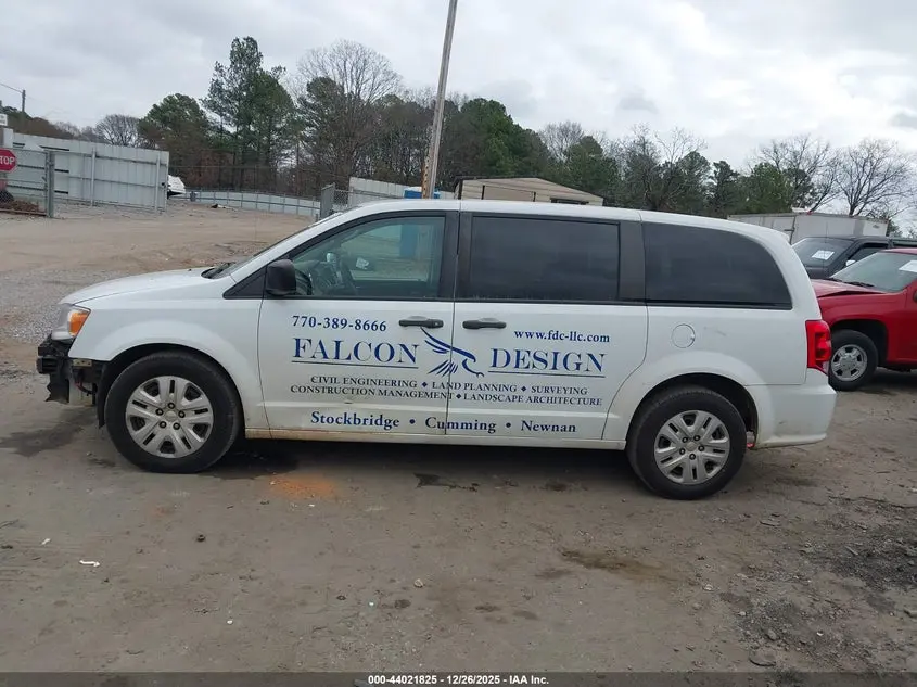 2020 DODGE GRAND CARAVAN SE